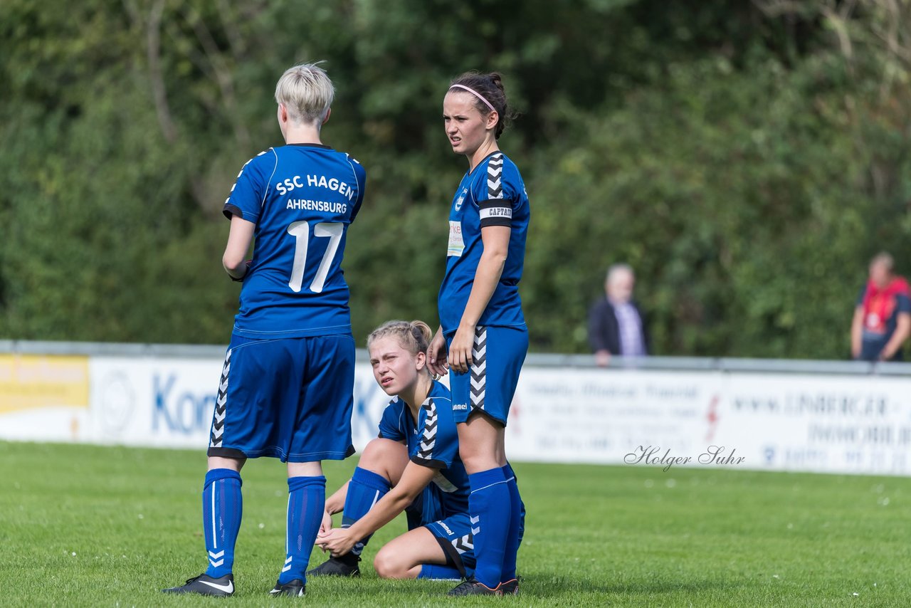 Bild 171 - F SV Henstedt Ulzburg II - SSC Hagen Ahrensburg : Ergebnis: 0:4